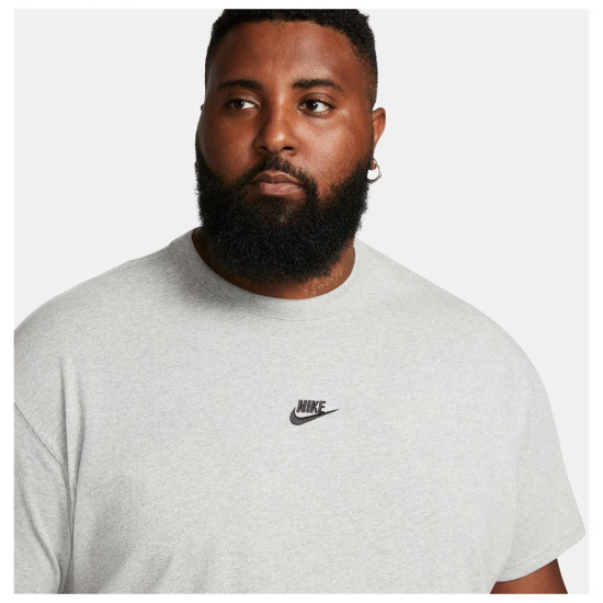 Nike Ανδρική κοντομάνικη μπλούζα Sportswear Premium Essentials Sustainable Nike Ανδρική κοντομάνικη μπλούζα Sportswear Premium Essentials Sustainable